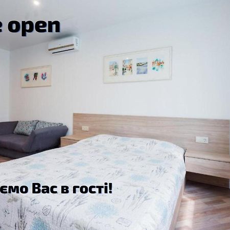 קייב Modern Studio Apartments מראה חיצוני תמונה