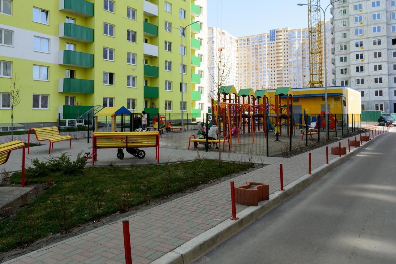 קייב Modern Studio Apartments מראה חיצוני תמונה
